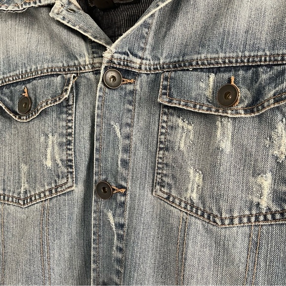 21 MEN LA Men’s Blue‎ Denim Distressed Jean Button Up 100% Cotton Jacket-Size L - Picture 4 of 7